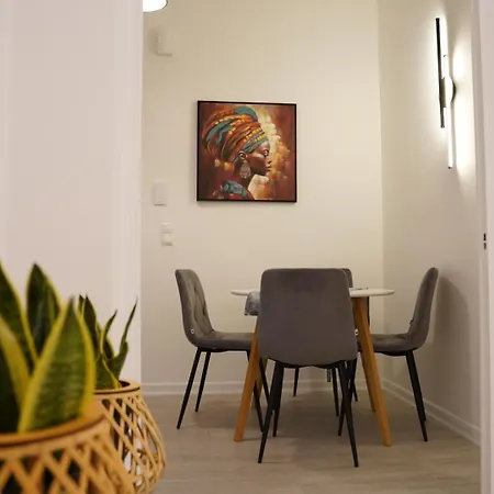 Bright & Cozy Apartment, Athens-2
